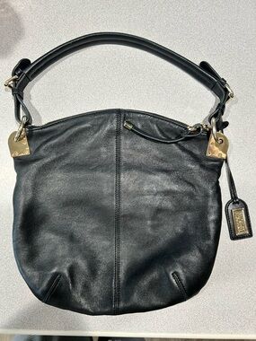 Badgley Mischka black leather purse
